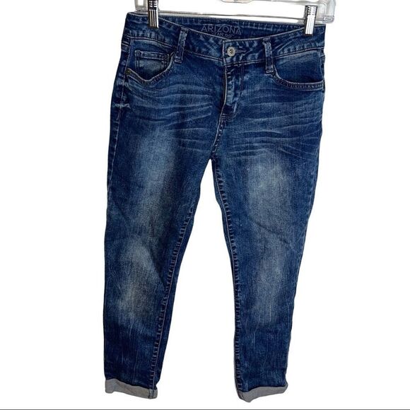 Arizona Jean Co.  || Blue Jeans || 5 - Picture 1 of 4